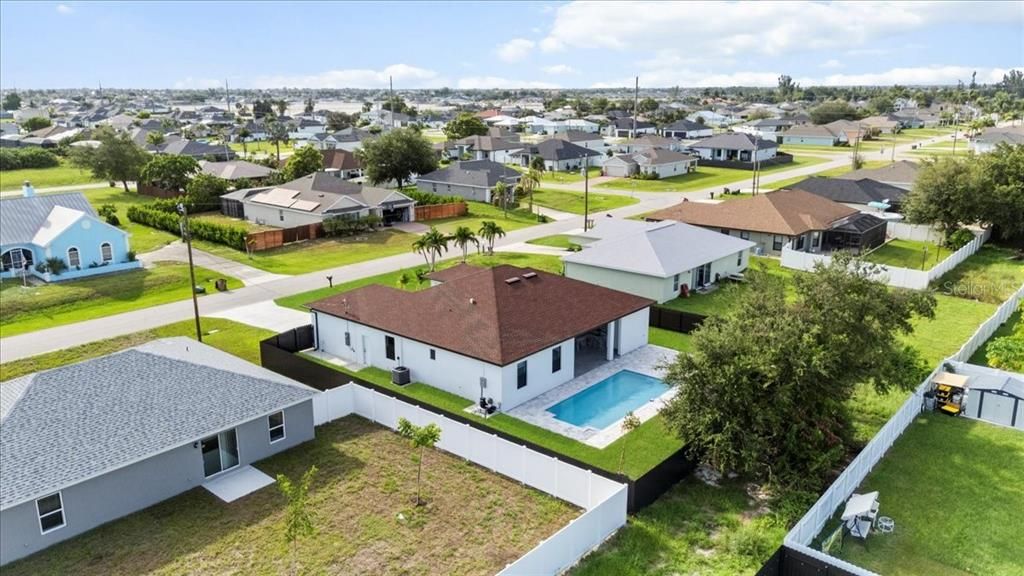 На продажу: $549,500 (4 спален, 3 ванн, 1734 Квадратных фут)