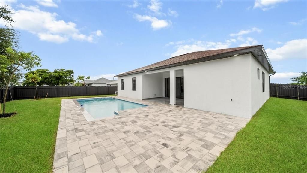 На продажу: $549,500 (4 спален, 3 ванн, 1734 Квадратных фут)