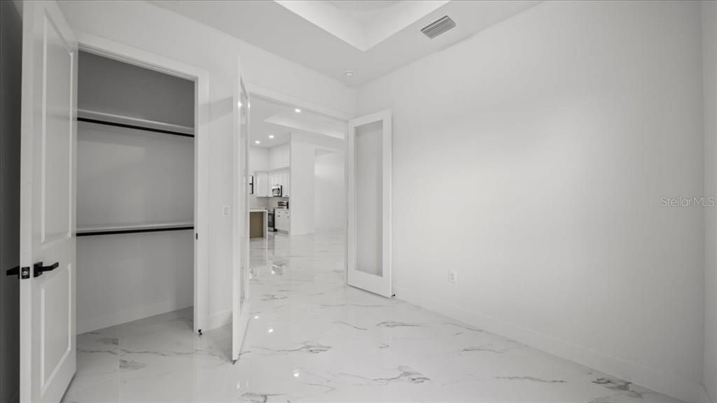 На продажу: $549,500 (4 спален, 3 ванн, 1734 Квадратных фут)