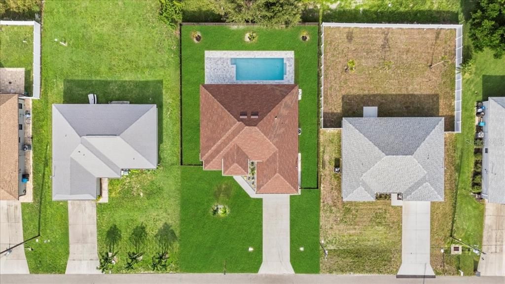 На продажу: $549,500 (4 спален, 3 ванн, 1734 Квадратных фут)