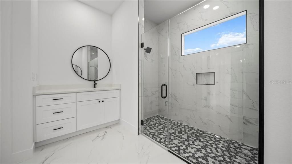 На продажу: $549,500 (4 спален, 3 ванн, 1734 Квадратных фут)