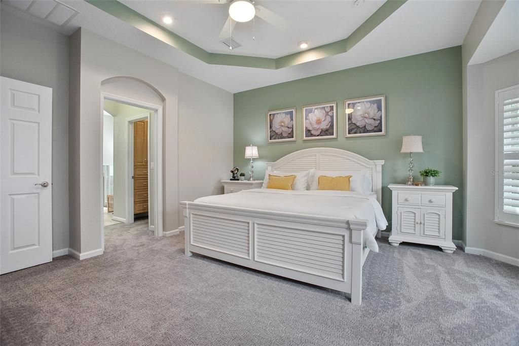 Active With Contract: $510,000 (3 beds, 2 baths, 2060 Square Feet)