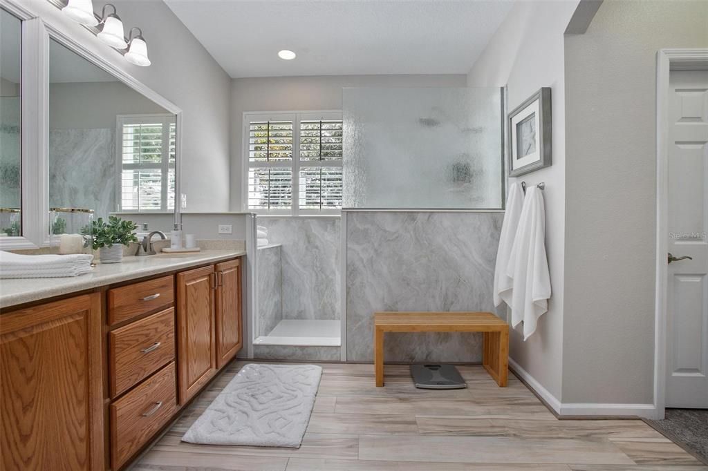 Active With Contract: $510,000 (3 beds, 2 baths, 2060 Square Feet)