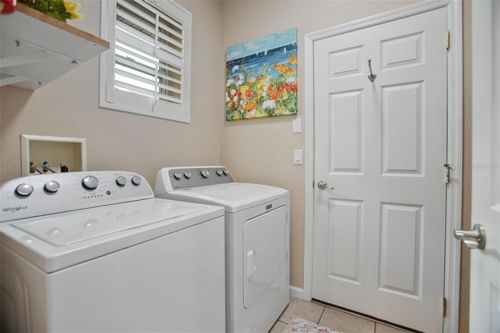 Active With Contract: $510,000 (3 beds, 2 baths, 2060 Square Feet)