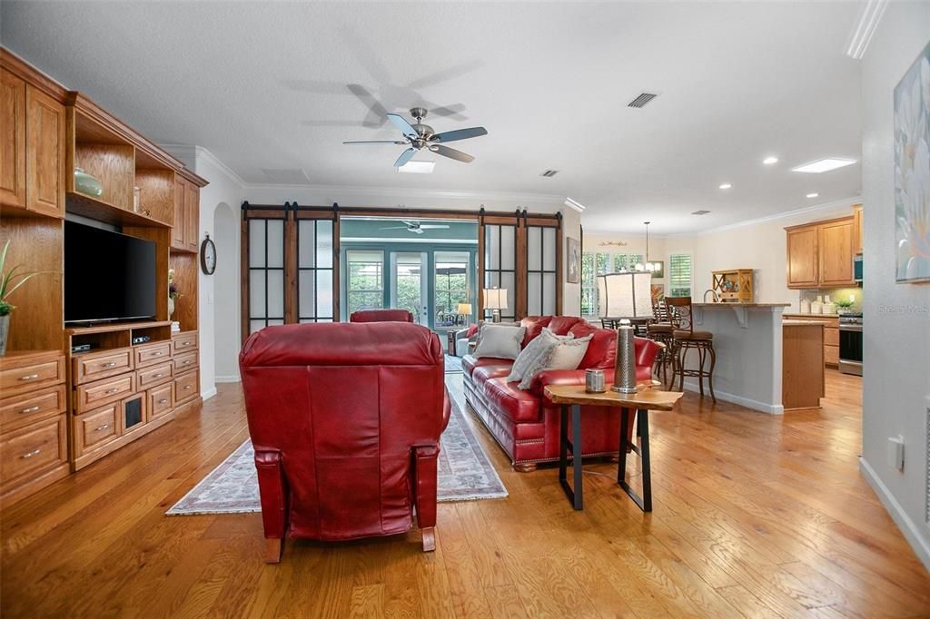 Active With Contract: $510,000 (3 beds, 2 baths, 2060 Square Feet)