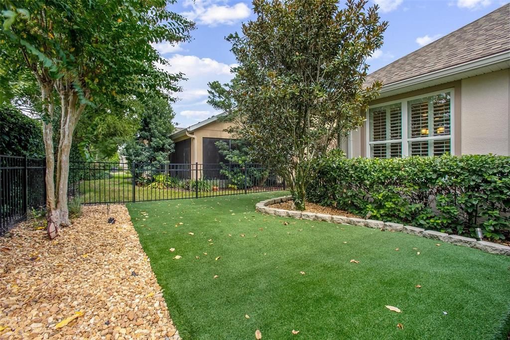 Active With Contract: $510,000 (3 beds, 2 baths, 2060 Square Feet)