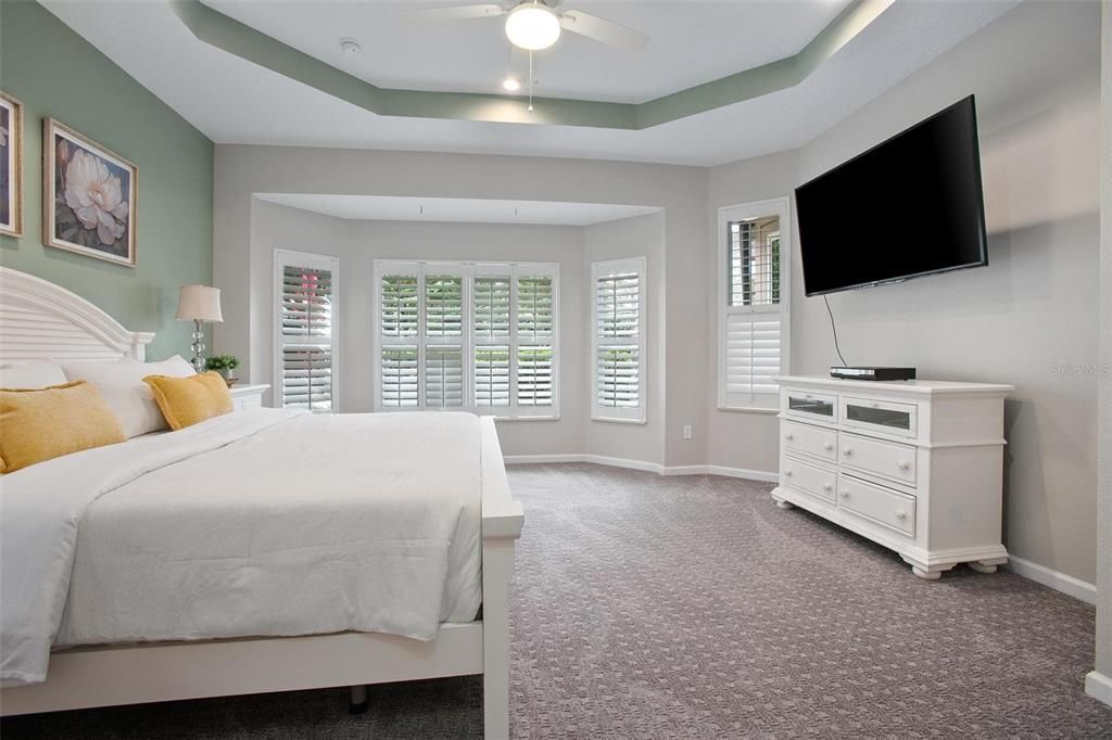 Active With Contract: $510,000 (3 beds, 2 baths, 2060 Square Feet)