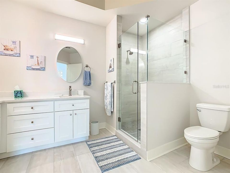 Под контрактом: $390,000 (1 спален, 1 ванн, 1073 Квадратных фут)