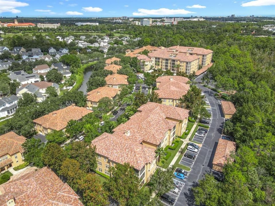 Под контрактом: $390,000 (1 спален, 1 ванн, 1073 Квадратных фут)