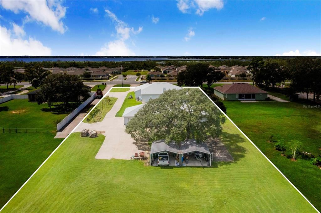 En Venta: $924,000 (4 camas, 3 baños, 3602 Pies cuadrados)