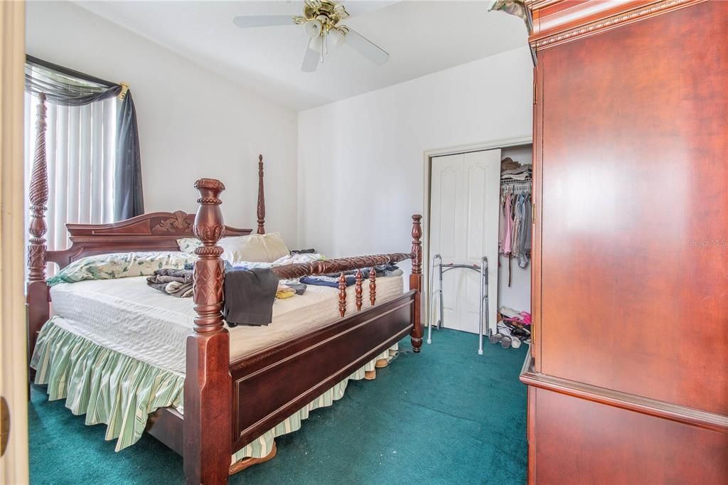 En Venta: $924,000 (4 camas, 3 baños, 3602 Pies cuadrados)