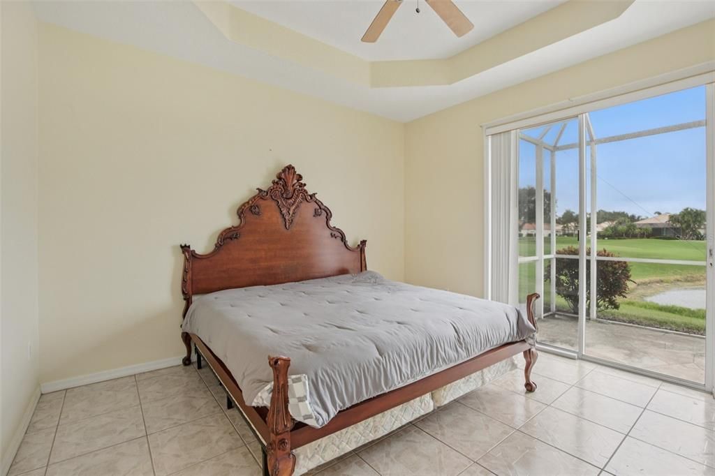 合同活跃: $325,000 (2 贝兹, 2 浴室, 1488 平方英尺)