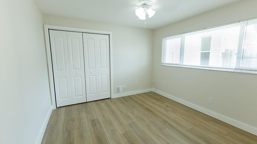 En Venta: $999,888 (4 camas, 3 baños, 2310 Pies cuadrados)