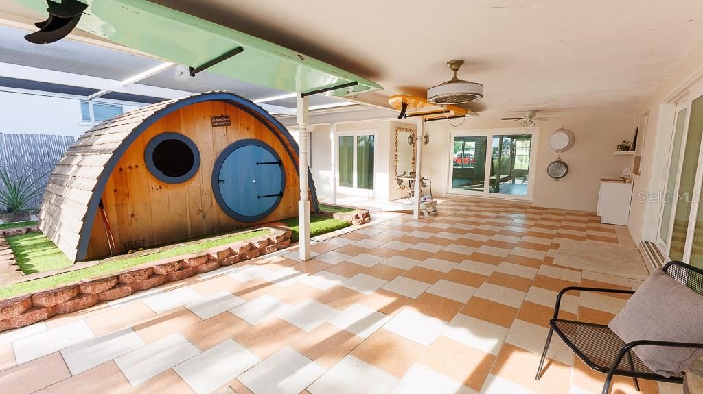 En Venta: $999,888 (4 camas, 3 baños, 2310 Pies cuadrados)