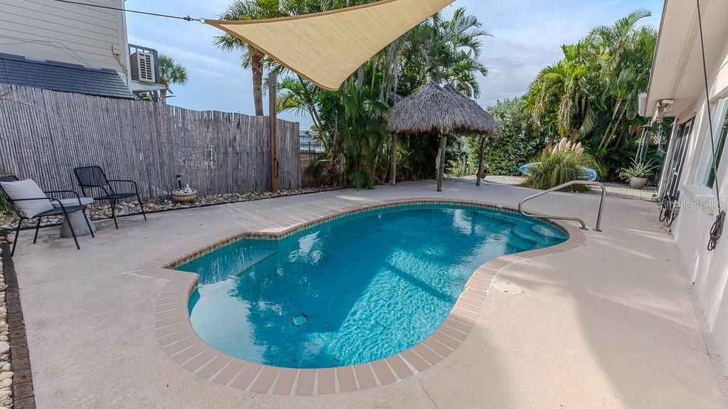 En Venta: $999,888 (4 camas, 3 baños, 2310 Pies cuadrados)