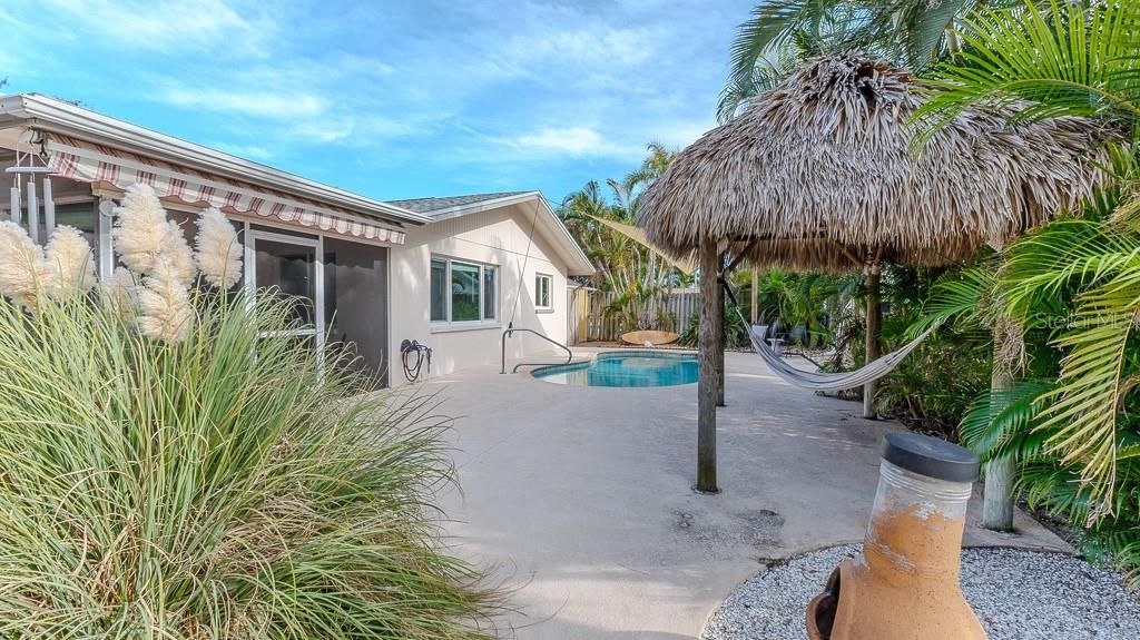 En Venta: $999,888 (4 camas, 3 baños, 2310 Pies cuadrados)