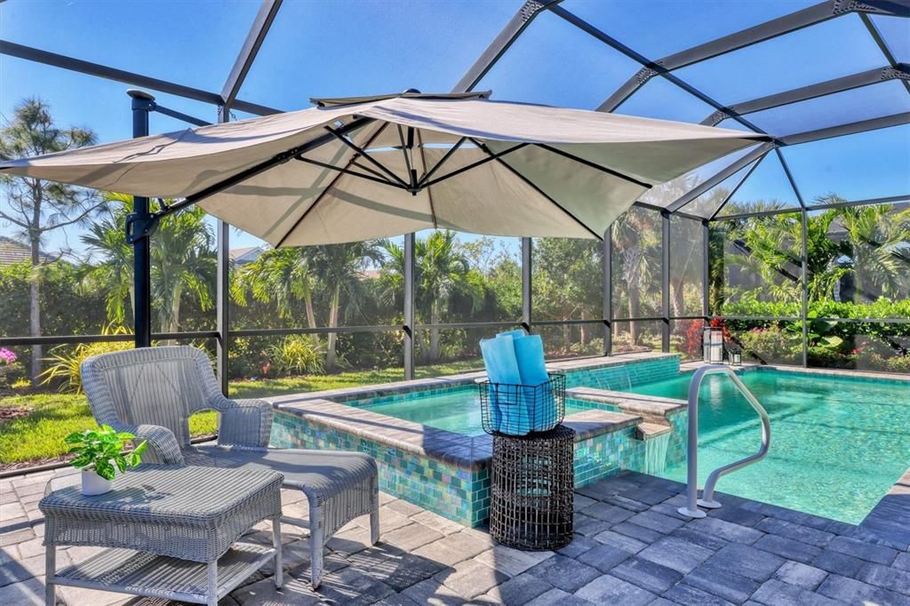 Под контрактом: $850,000 (3 спален, 2 ванн, 1876 Квадратных фут)