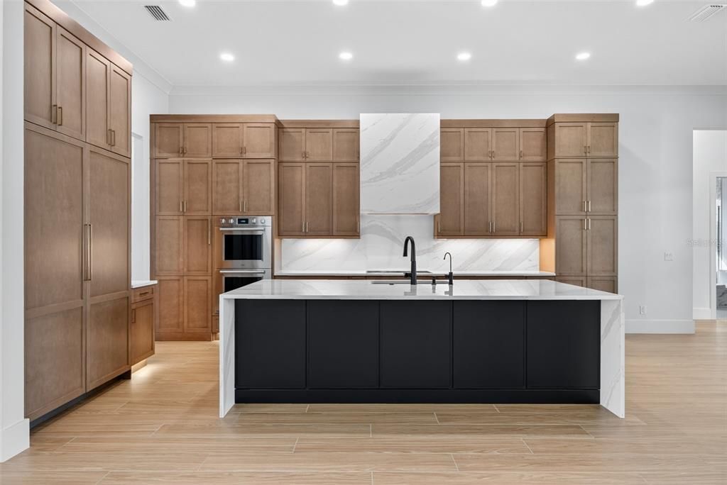 For Sale: $2,499,018 (4 beds, 4 baths, 3703 Square Feet)