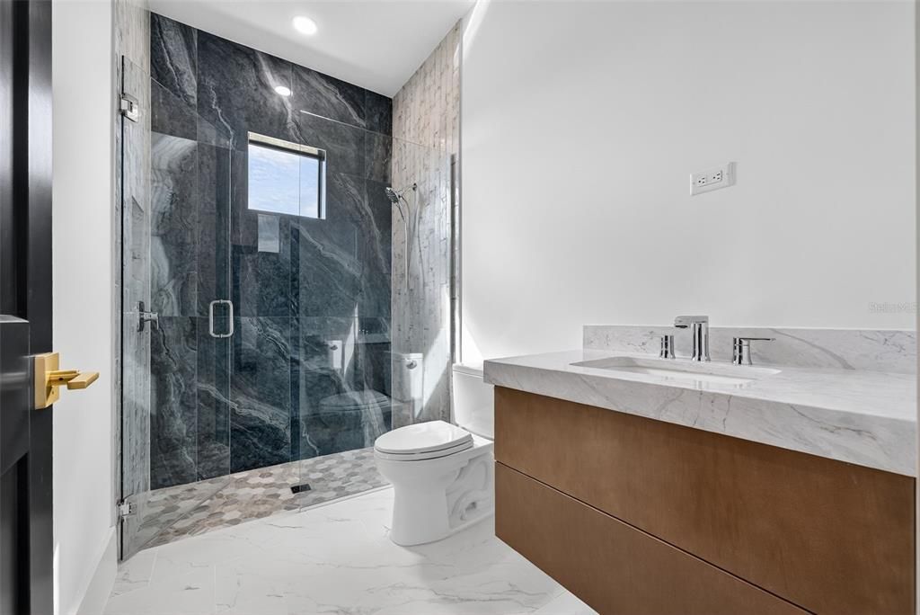 For Sale: $2,499,018 (4 beds, 4 baths, 3703 Square Feet)