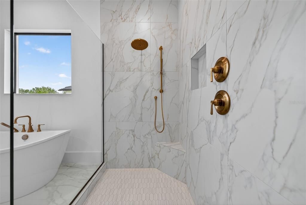 For Sale: $2,499,018 (4 beds, 4 baths, 3703 Square Feet)