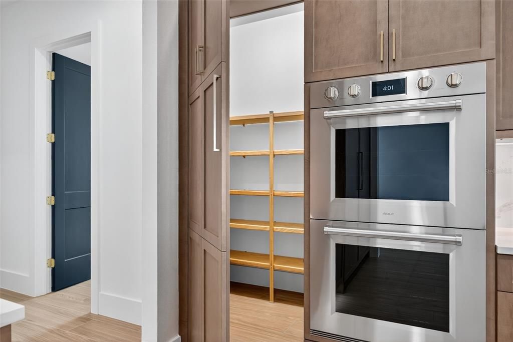 For Sale: $2,499,018 (4 beds, 4 baths, 3703 Square Feet)