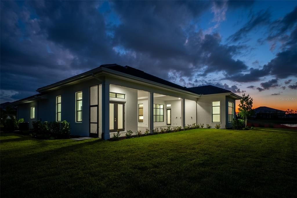 For Sale: $2,499,018 (4 beds, 4 baths, 3703 Square Feet)