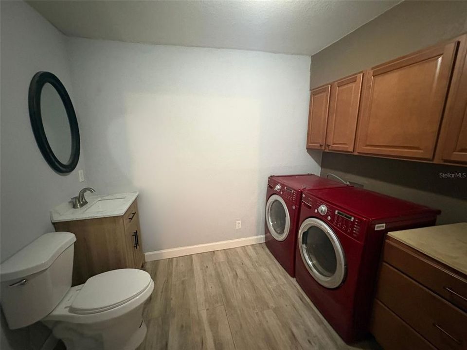 For Sale: $430,000 (3 beds, 2 baths, 2311 Square Feet)