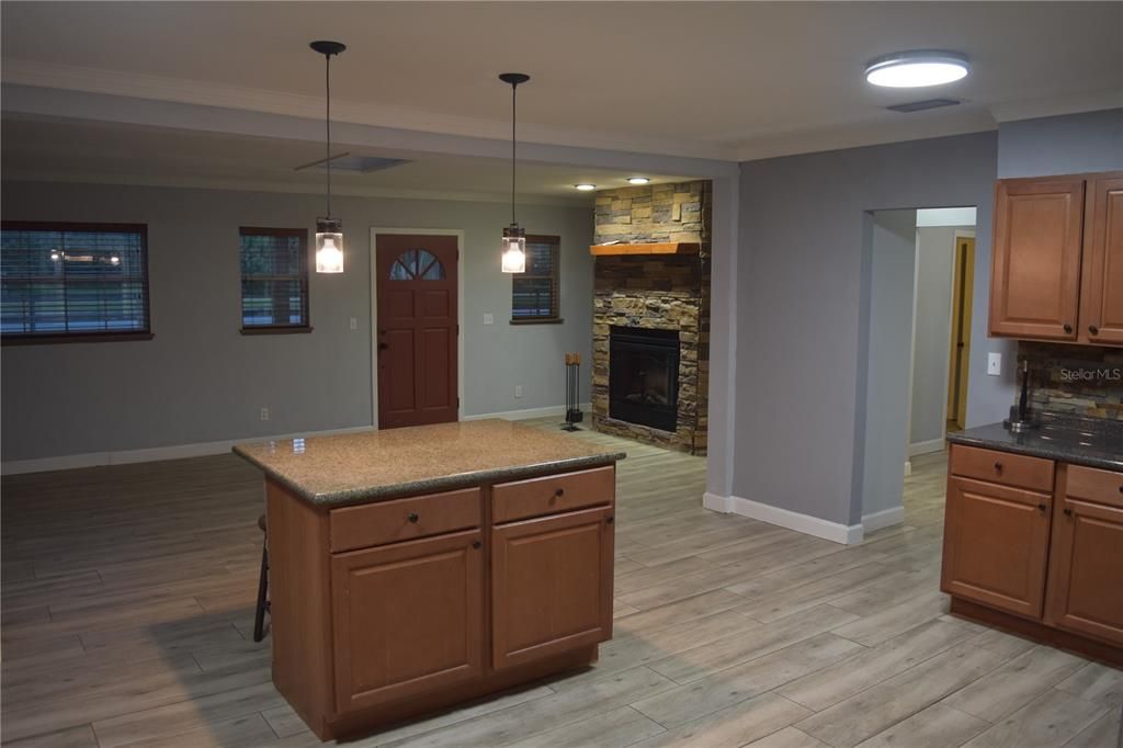 For Sale: $430,000 (3 beds, 2 baths, 2311 Square Feet)