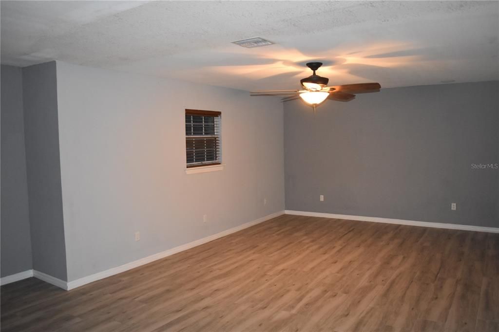 For Sale: $430,000 (3 beds, 2 baths, 2311 Square Feet)