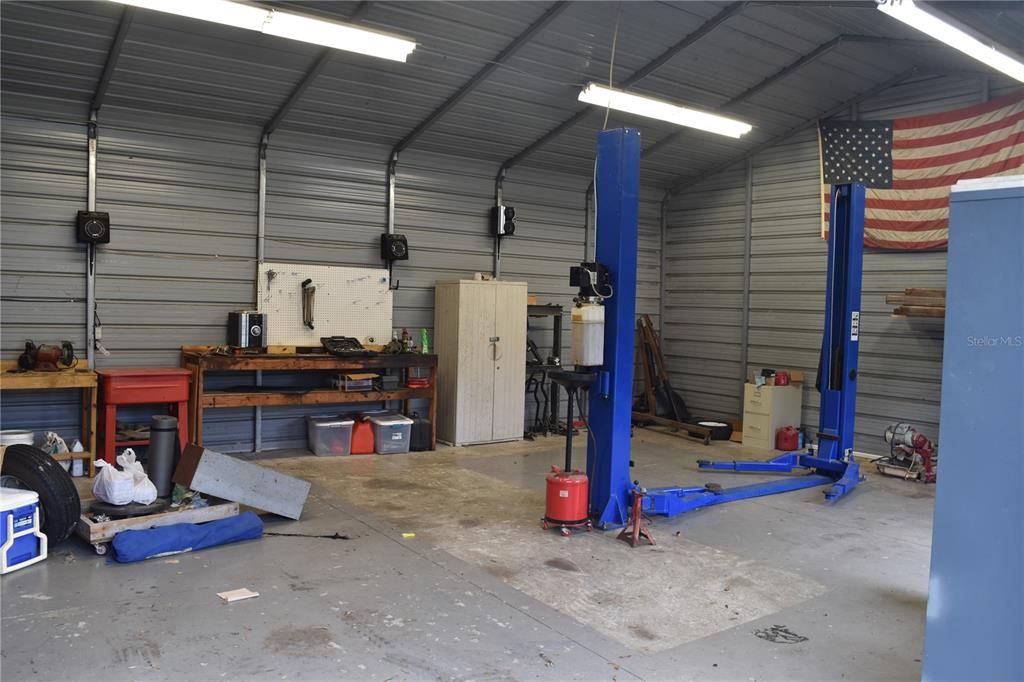 For Sale: $430,000 (3 beds, 2 baths, 2311 Square Feet)