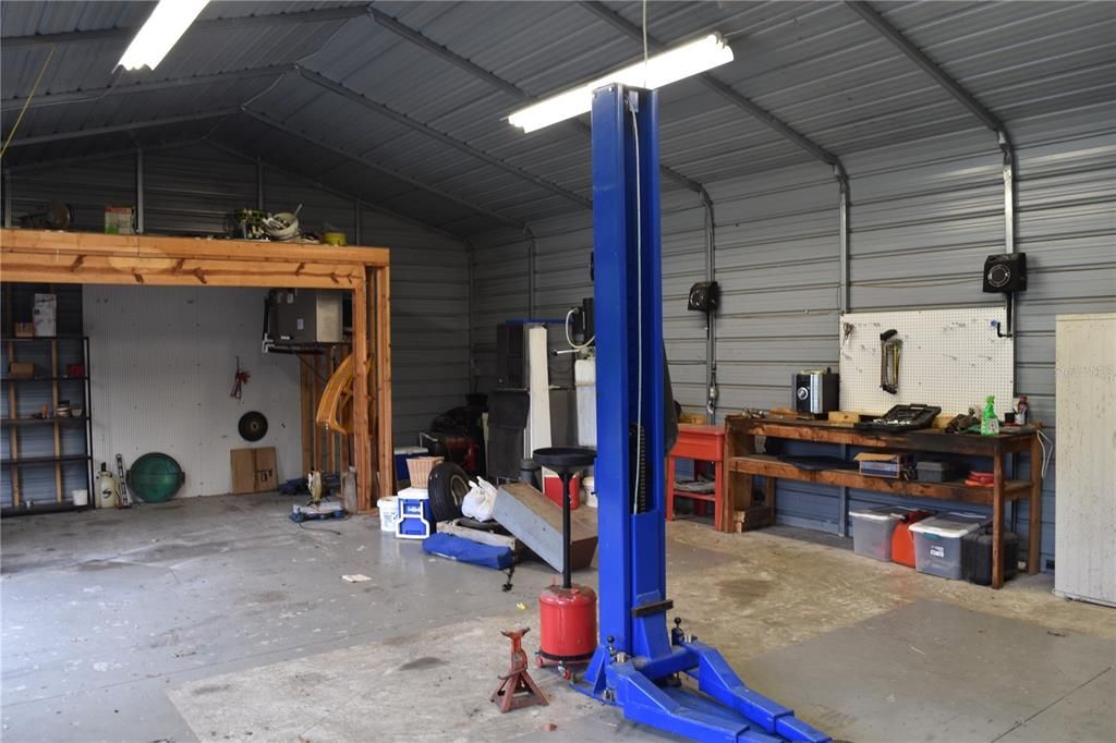 For Sale: $430,000 (3 beds, 2 baths, 2311 Square Feet)