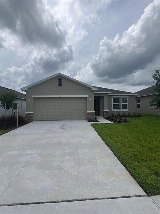 В аренду: $2,250 (3 спален, 2 ванн, 1500 Квадратных фут)