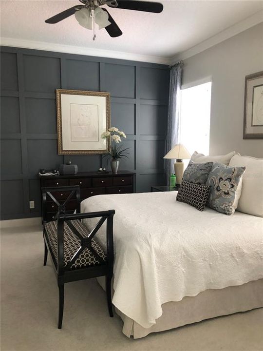 合同活跃: $1,680,000 (4 贝兹, 3 浴室, 3381 平方英尺)