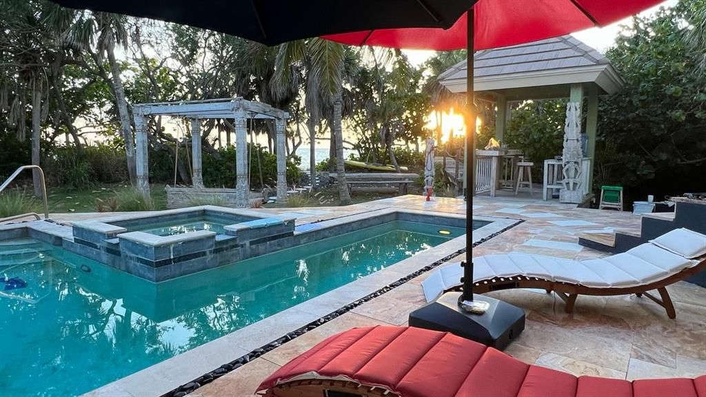 For Sale: $7,299,995 (6 beds, 6 baths, 5450 Square Feet)