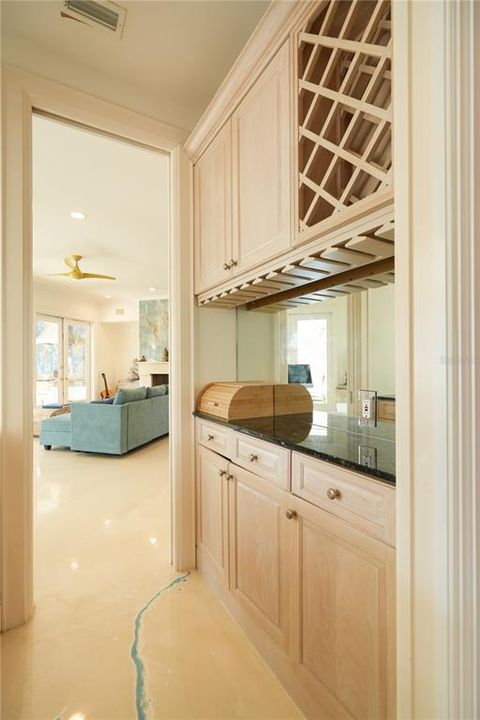 For Sale: $7,299,995 (6 beds, 6 baths, 5450 Square Feet)