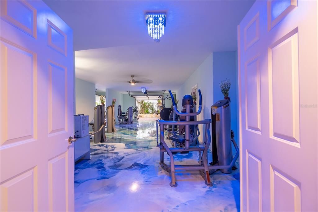 For Sale: $7,299,995 (6 beds, 6 baths, 5450 Square Feet)