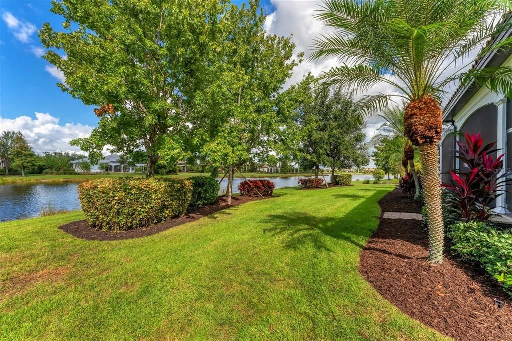 合同活跃: $2,650,000 (4 贝兹, 4 浴室, 4053 平方英尺)