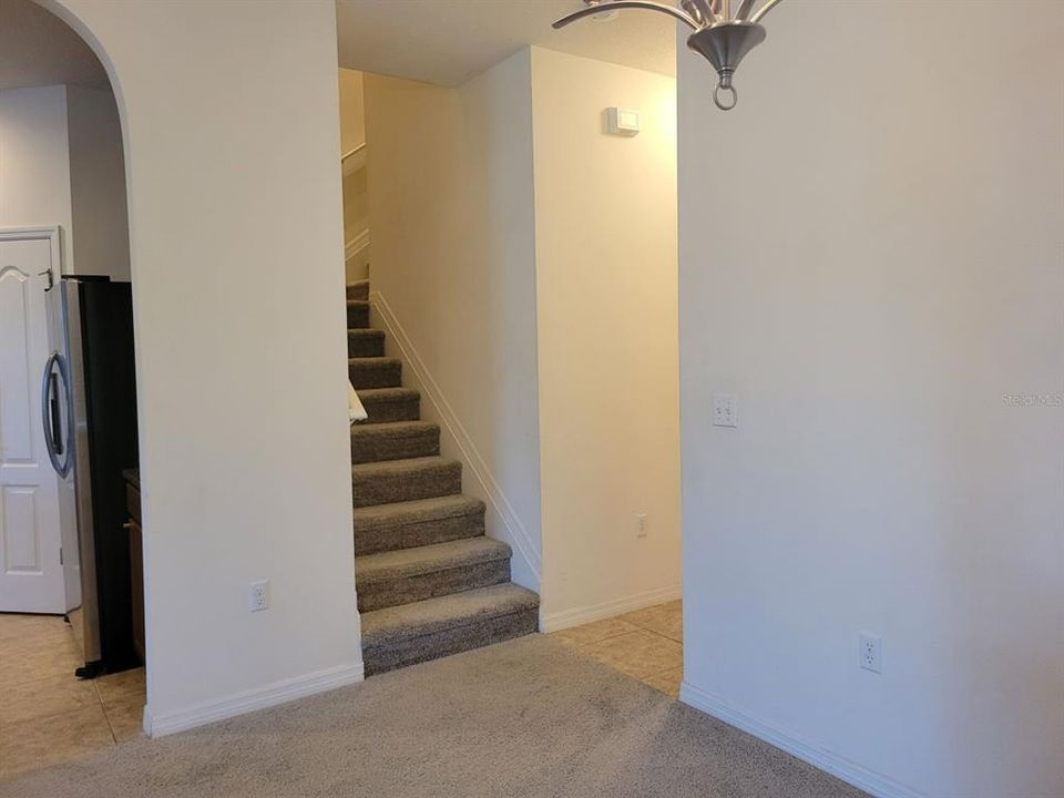 Activo con contrato: $3,200 (3 camas, 2 baños, 1776 Pies cuadrados)