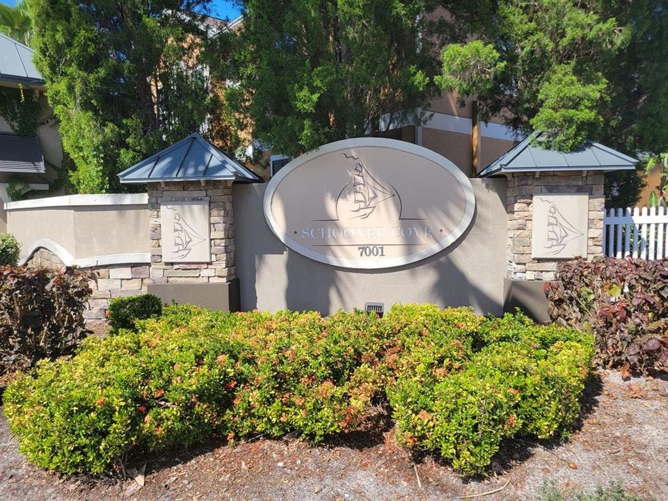 Activo con contrato: $3,200 (3 camas, 2 baños, 1776 Pies cuadrados)