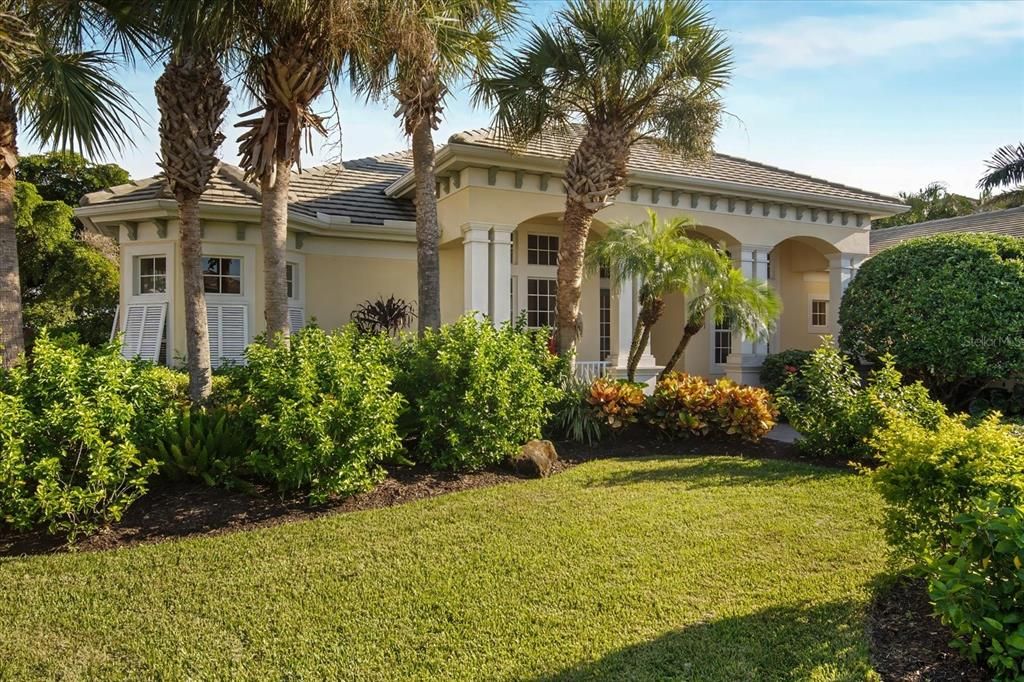 待售: $2,250,000 (4 贝兹, 3 浴室, 3350 平方英尺)