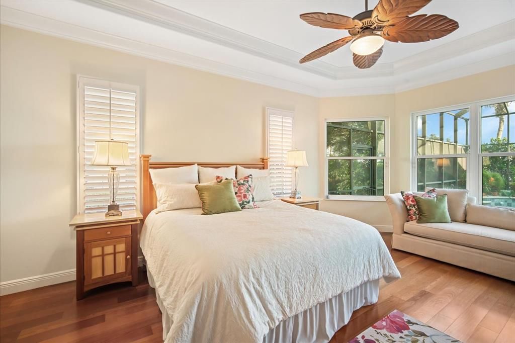 待售: $2,250,000 (4 贝兹, 3 浴室, 3350 平方英尺)