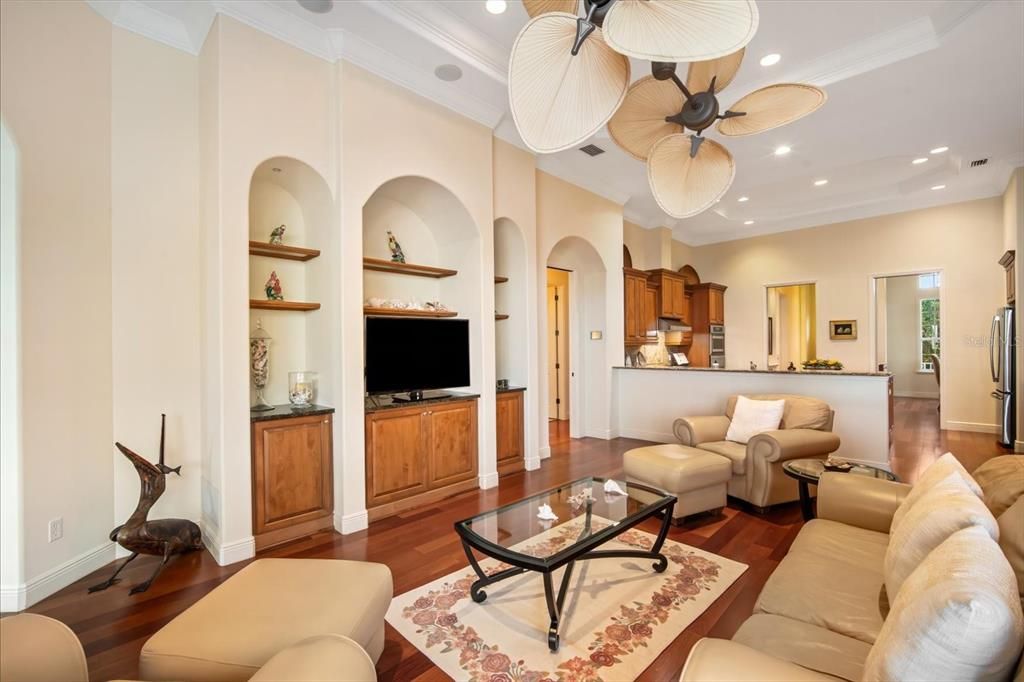 待售: $2,250,000 (4 贝兹, 3 浴室, 3350 平方英尺)