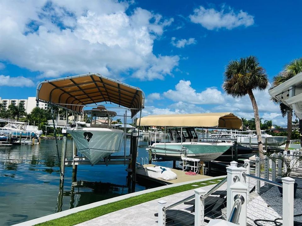 For Sale: $1,799,000 (3 beds, 2 baths, 2794 Square Feet)