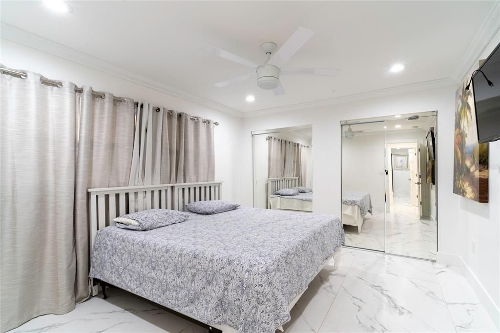 For Sale: $1,799,000 (3 beds, 2 baths, 2794 Square Feet)