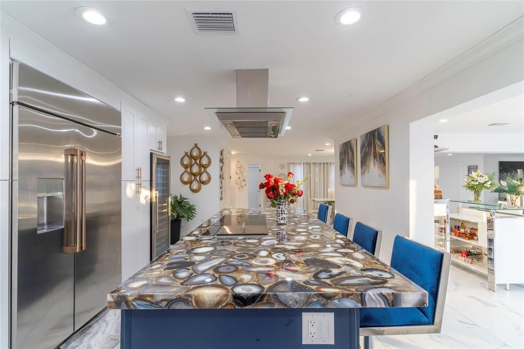 For Sale: $1,799,000 (3 beds, 2 baths, 2794 Square Feet)