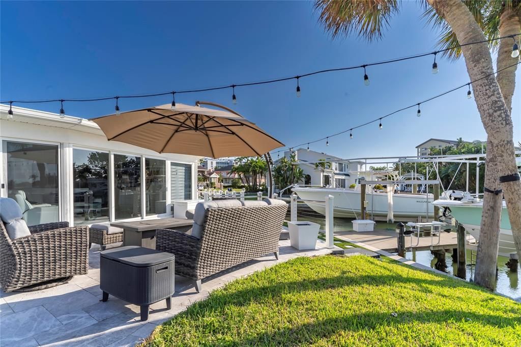 For Sale: $1,799,000 (3 beds, 2 baths, 2794 Square Feet)