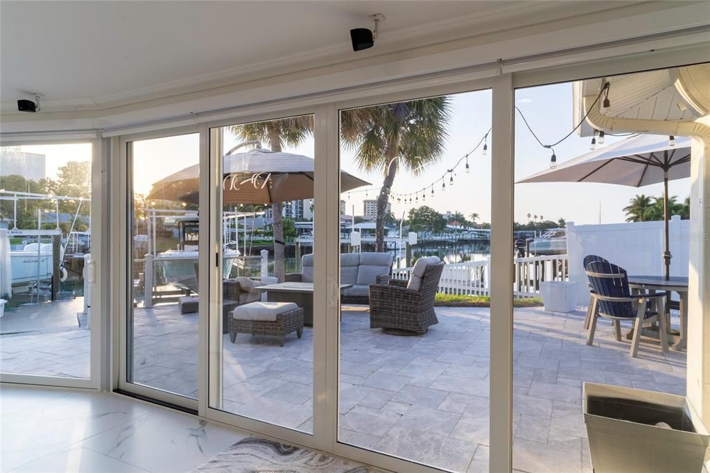 For Sale: $1,799,000 (3 beds, 2 baths, 2794 Square Feet)