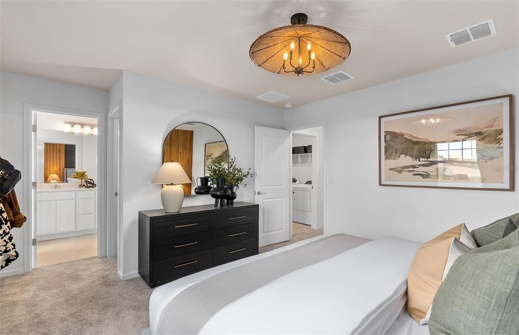 Active With Contract: $414,290 (3 beds, 2 baths, 1628 Square Feet)