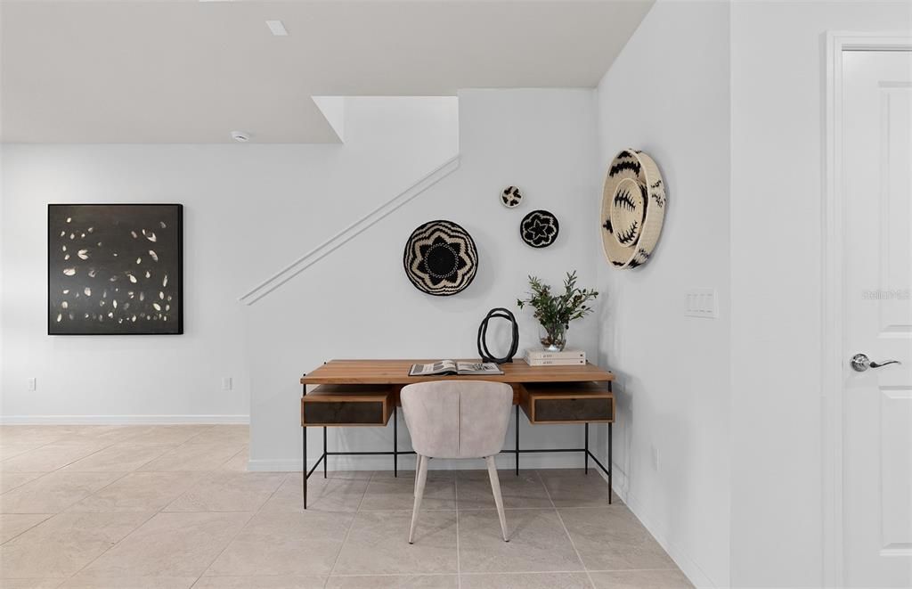 Active With Contract: $414,290 (3 beds, 2 baths, 1628 Square Feet)