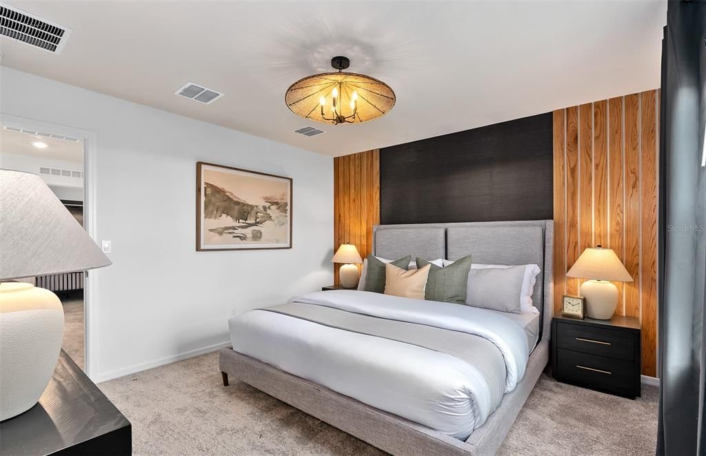 Active With Contract: $414,290 (3 beds, 2 baths, 1628 Square Feet)